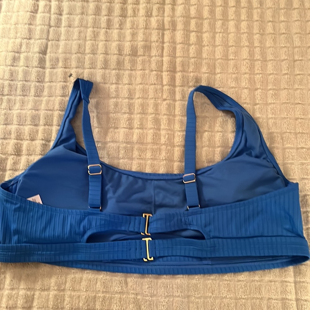 Bikini Top 🏝 - Picture 5 of 8